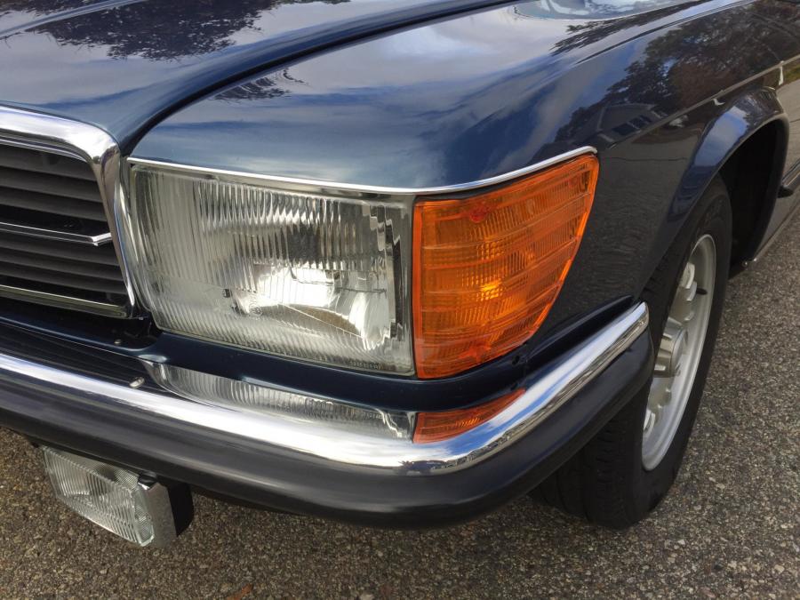 Детали экстерьера Mercedes-Benz 280 SL (R107) 1983 года  (EU) (фото 22 из 120)